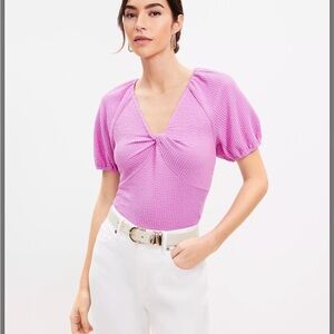 Seersucker Twist Puff Sleeve Top